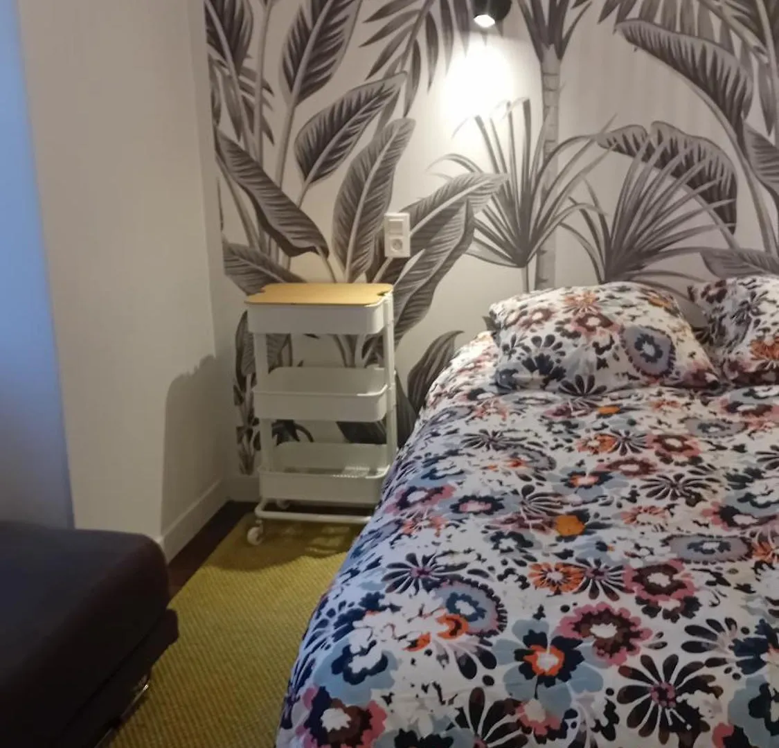 Chambre1 Lumineuse, Agreable, Confortable Et Fonctionnelle Vitre  Bed & Breakfast Vitre (Ille-et-Vilaine)